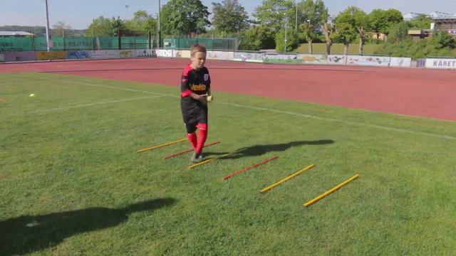 Футбольные упражнения на координацию для детей / Football coordination exercises for children