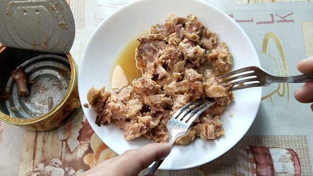 Мясо цыплёнка в собственном соку "СОВОК". Сделано в лучших советских традициях, но так ли это?