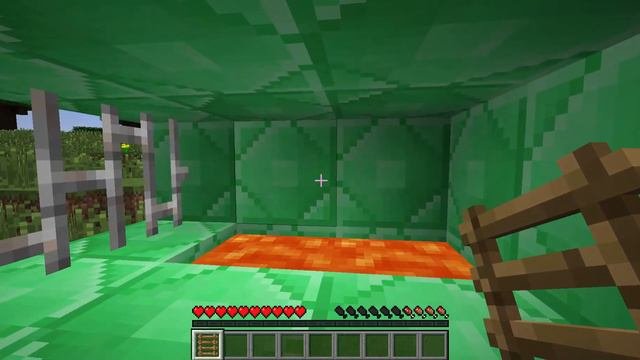 Кто живёт в этой деревне из изумрудов??? в майнкрафт |Ягуар Minecraft