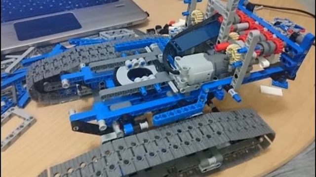 lego technic 42042