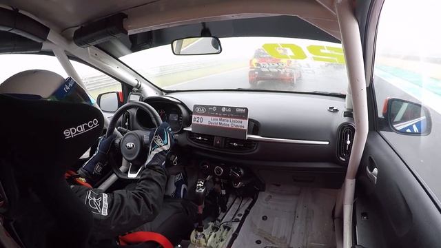 FIRST LAP- Race 1 Estoril 2019-Kia Picanto GT Cup -Luís Maria Lisboa#20