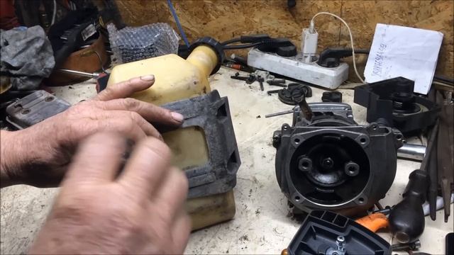 Бензо-триммер"Кawasaki"TJ45E Чем заклеить коленвал?!