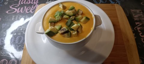 Полезное и вкусное Тыквенный суп пюре с авокадо - рецепт идеального сочетания!