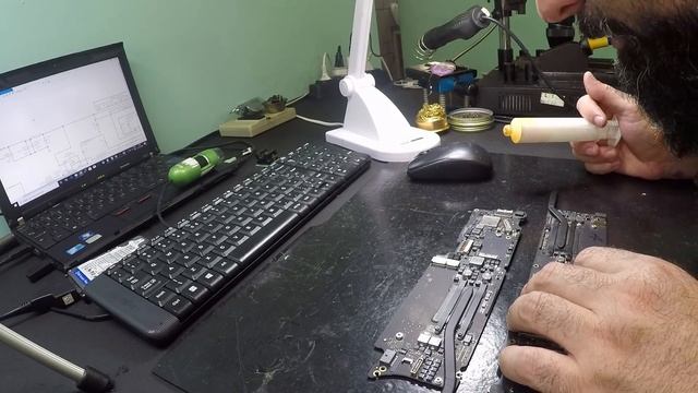 MacBook Air A1465 Não liga, conserto em 15 minutos...conhecimento!!!