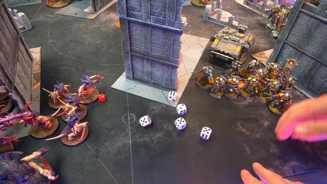 NEW CODEX Tyranids Vs Space Marines Warhammer 40.000