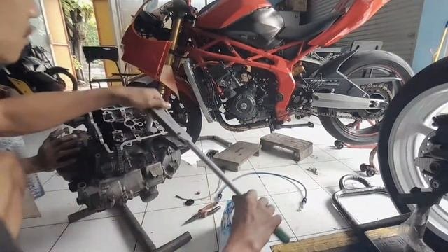 SERVICE BESAR YAMAHA R25 PROSES PERAKITAN PART2 yamaha r25 Tuneup  250