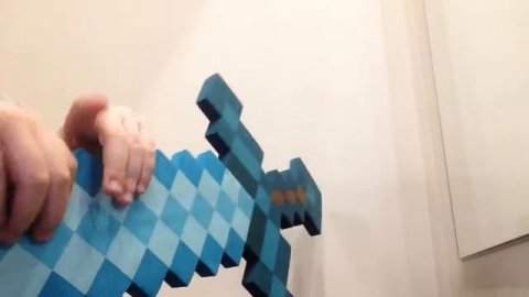 Обзор Алмазный меч и алмазная кирка из майнкрафт