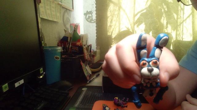 обзор поделак из плачтелина