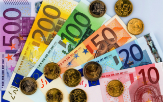 Какая валюта будет расти в июле, августе, сентябре 24г.? (доллар, евро, юань).
