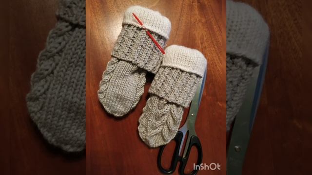 Варежки спицами.