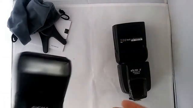 A speedlight for 25 bucks? Unboxing the Viltrox JY680A