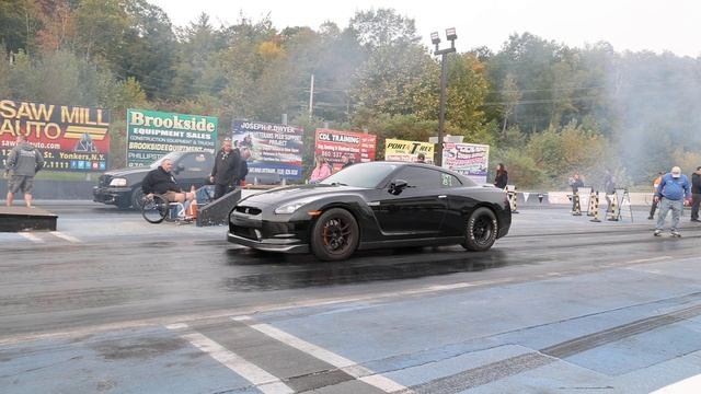 Ford Lightning SVT DESTROYS Nissan GTR!