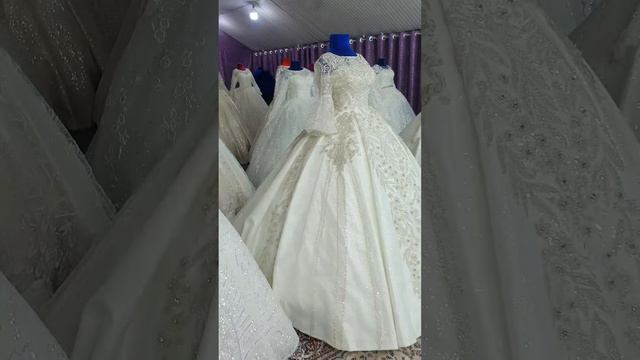 Свадебное платье на прокат и продажа.  Ватсап 992 987343470