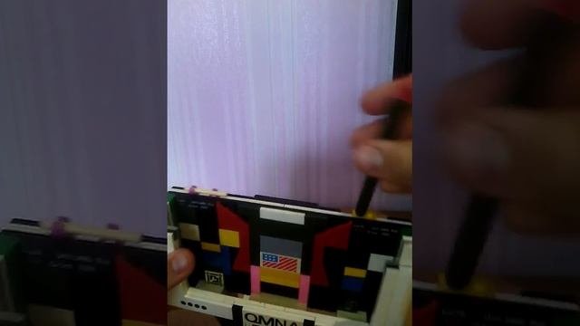Подставка из лего для планшета и телефона.