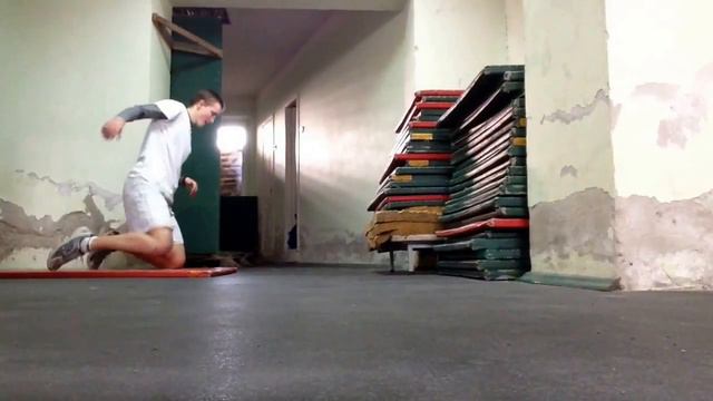 Прыжок с колен + прыжок на тумбу