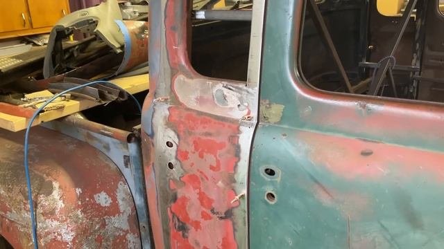Fiona Ep. 7 - 1951 Ford F1 Restomod - Extended cab - Part 2
