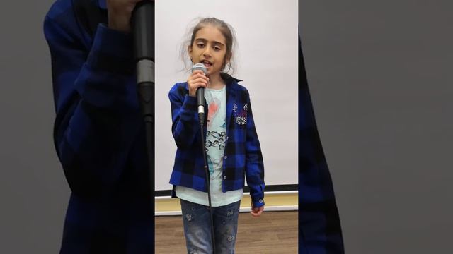 Соло " ТРИ желания", поёт Абидат Нурахмедова-2кл,8 лет. 16.03.2020.понедельник.