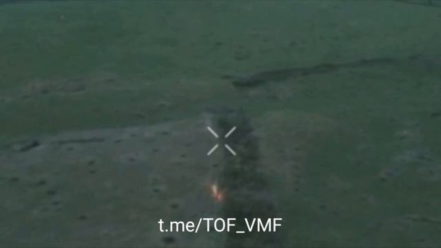 Сквозь огонь и смерть:героические кадры прорыва штурмовика-мотоциклиста на позицию ВСУ под Угледаром