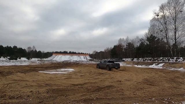 Ford Ranger Raptor - niepotrzebny ci samolot
