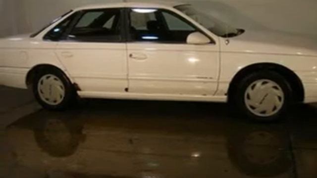 1994 Ford Taurus -  West Burlington IA 1227352