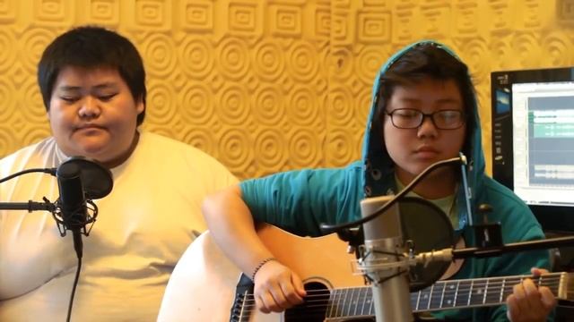 LIVE AT TEAMSANDAL - Vicky and Mong - Wait For You