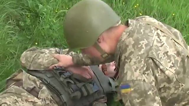Швидше !!! Тренування з евакуації поранених.
