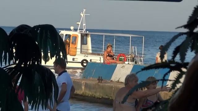 Кача, Кача летом, Beach Girls   посёлок Кача фото, виртуальная Кача, гарнизон,