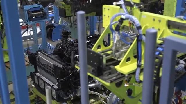 Как собирают Mercedes Benz в Германии  Производство Мерседесов