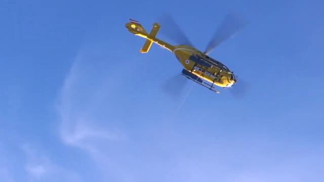 heli with rope arriving: Ski injury 28-01-2008 Seefeld