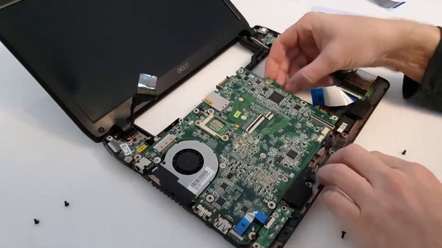 Acer   Aspire 1410 Notebook Ladebuchse austauschen Laptop