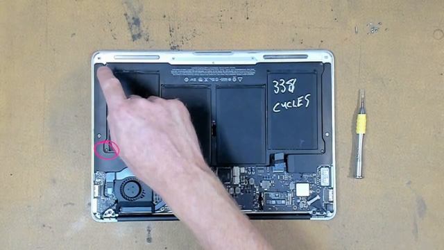 Macbook Air A1466 Battery Replacement