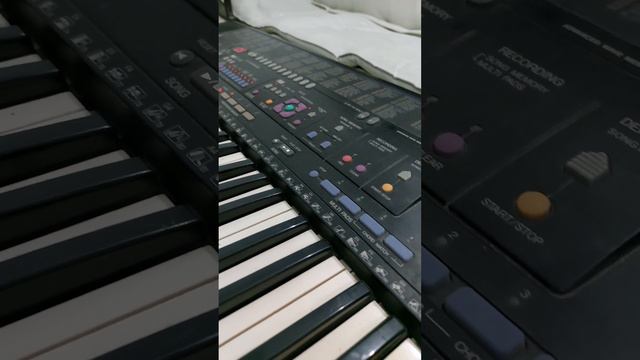 Yamaha PSR 410 Demo  30 years old Keyboard  yamahakeyboards