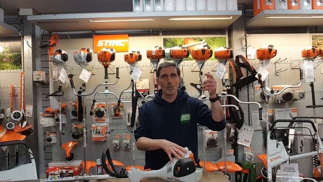 How to Start a two stroke Stihl FS40 & FS50 Strimmer