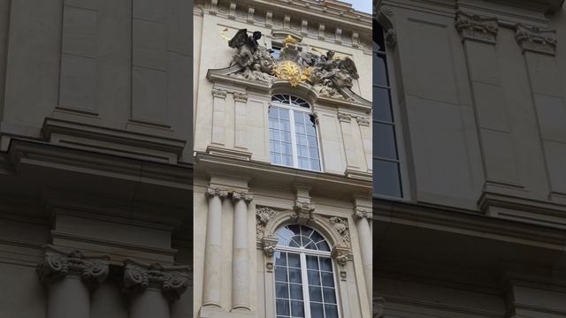 Humboldt Forum Berlin #humboldtforum #berlin #spaß #walk #kultur #kunst #museum #sightseeing