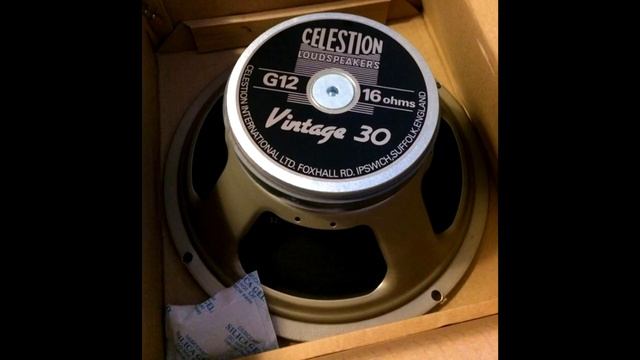 Celestion Vintage 30 T3904 16 Ohm England vs Celestion Marshall Vintage T3897B 16 Ohm