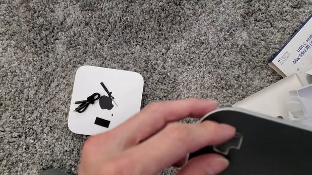 Mac Mini M1 USB C Hub w/ SSD Drive Option Attachment Accessory Box Opening & Review Oct 18 2021
