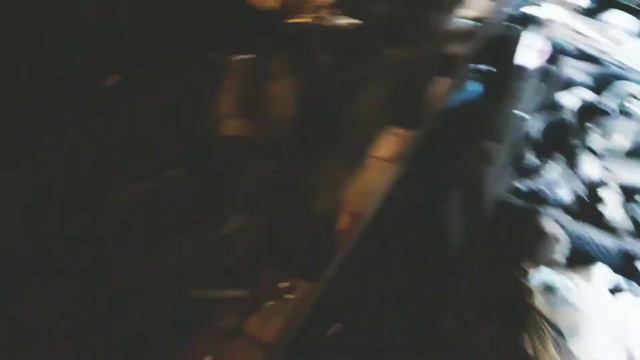 Б/у запчасти. Распродажа складов в пользу приюта для животных.