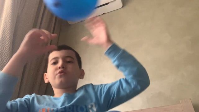 ТУПО СИЖУ ПОД КАМЕРОЙ ! (Подписывайтесь на мой телеграм @UMARKASLOL и на @A4a4a4a4