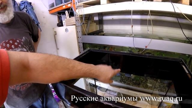 Комплект - аквариум, крышка, свет, фон