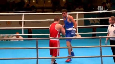 Алексей Дернов (BLR) - Корюн Астоян (ARM) 69kg.