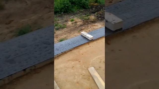 Обратная засыпка и гидроизоляция фундамента