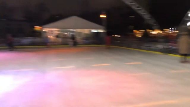 Moscow ice ring .Каток Jazz в Саду-Эрмитаж