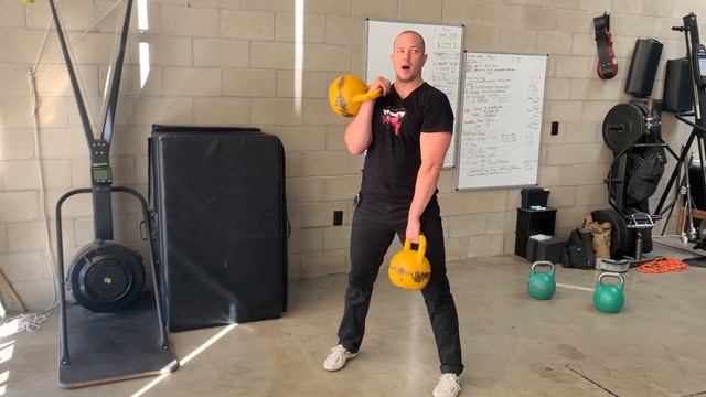 069 - Kettlebell Alternating Clean - Double Kettlebell Series