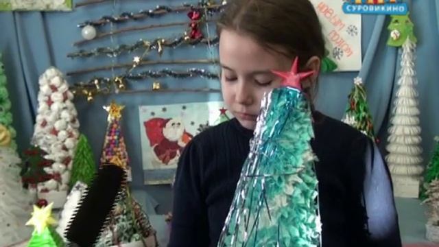 Выставка "Елка-символ новогодний"