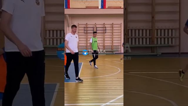 Тренировка молодых футболистов