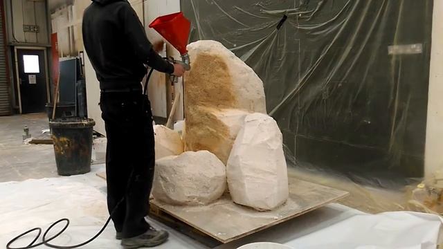 Jesmonite spraying demonstration (2 of 4)