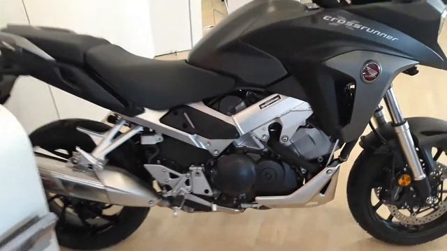 Honda VFR 800 X Crossrunner / Honda Karlik Poznań