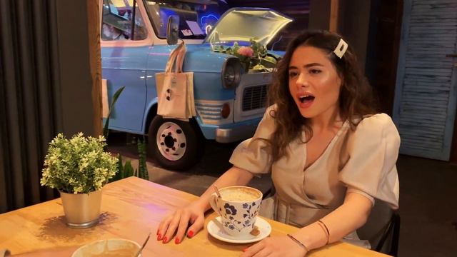 Shallow - Lady Gaga, Bradley Cooper ( cover by Madi & Efendi)