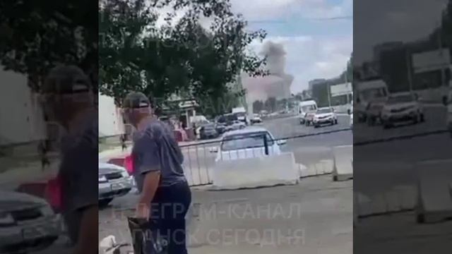 Страшное видео взрывающихся в небе над Луганском ракет