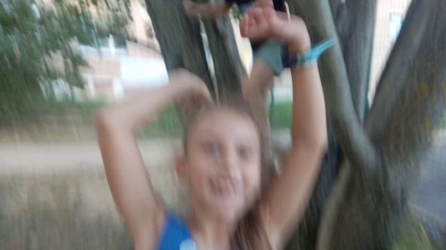 VID_20240915_175237.mp4